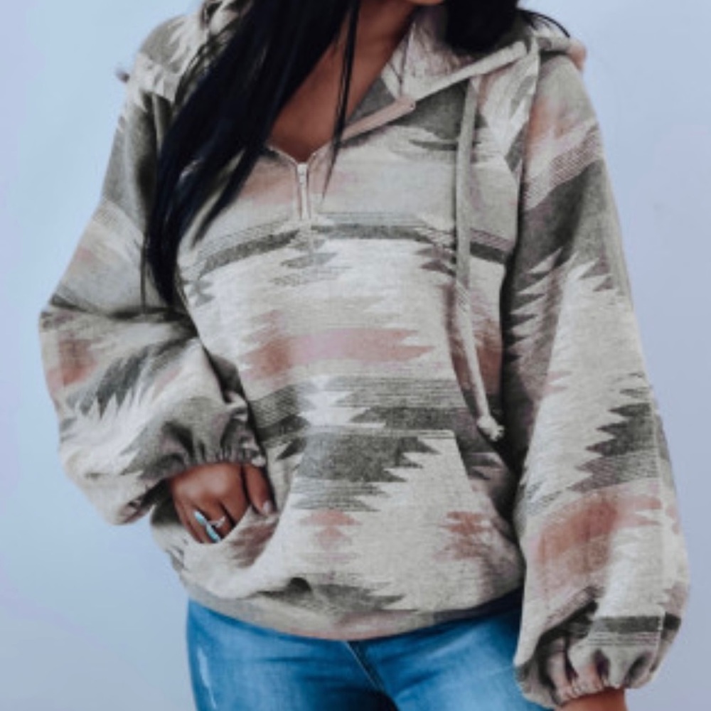 🥰🔥 Aztec Print Quarter Zip Pullover 🔥🥰 - Picture 2 of 13